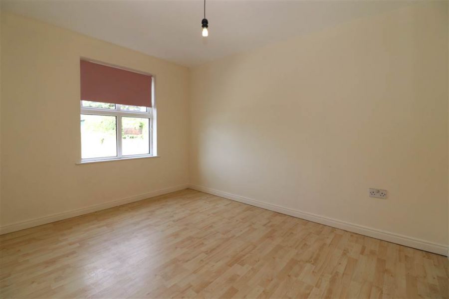 12a Saintfield Mews