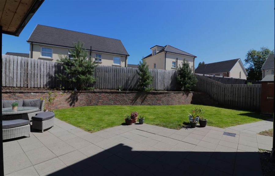 11 Ayrshire Manor