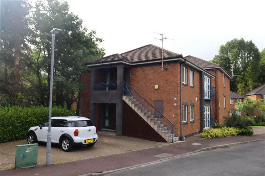 1 Glenburn Ford