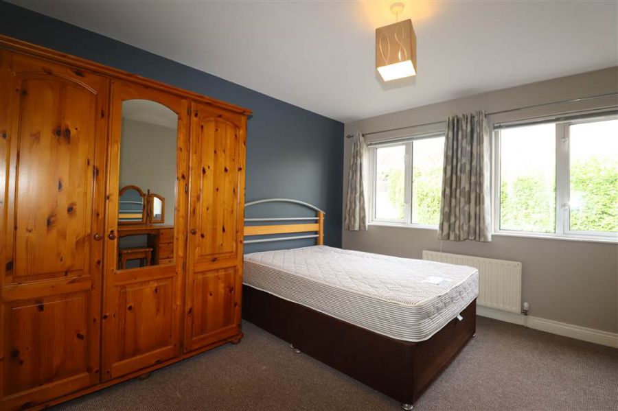 1 Glenburn Ford