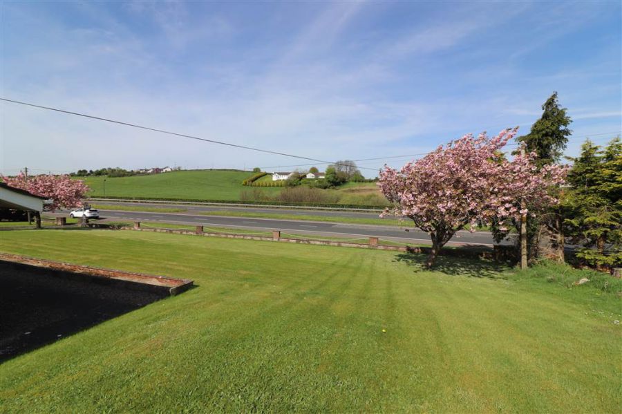 99 Banbridge Road