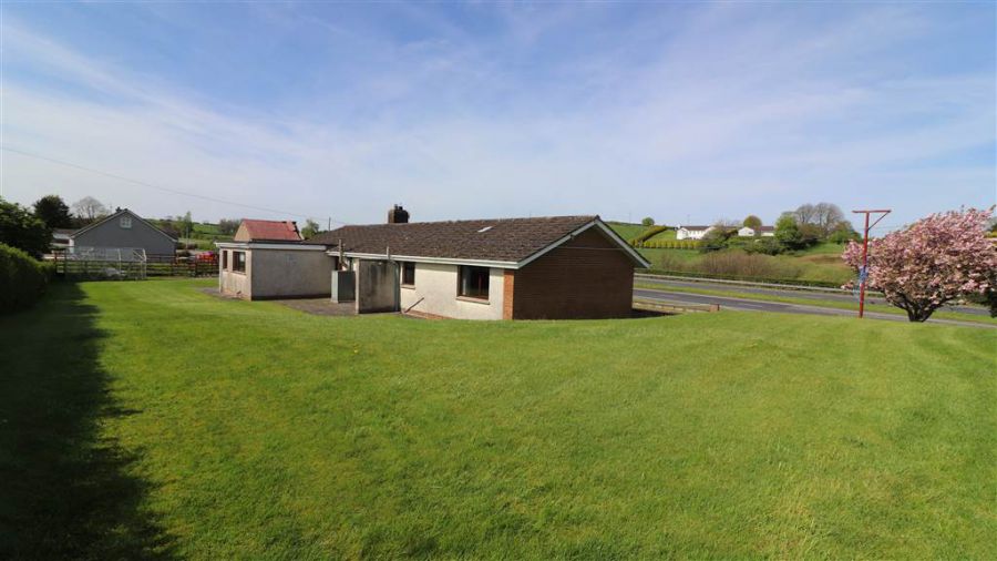 99 Banbridge Road