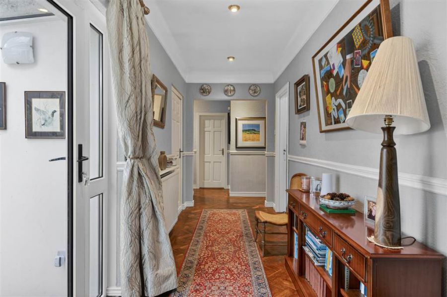 The Hollow, 14 Tullyrusk Road