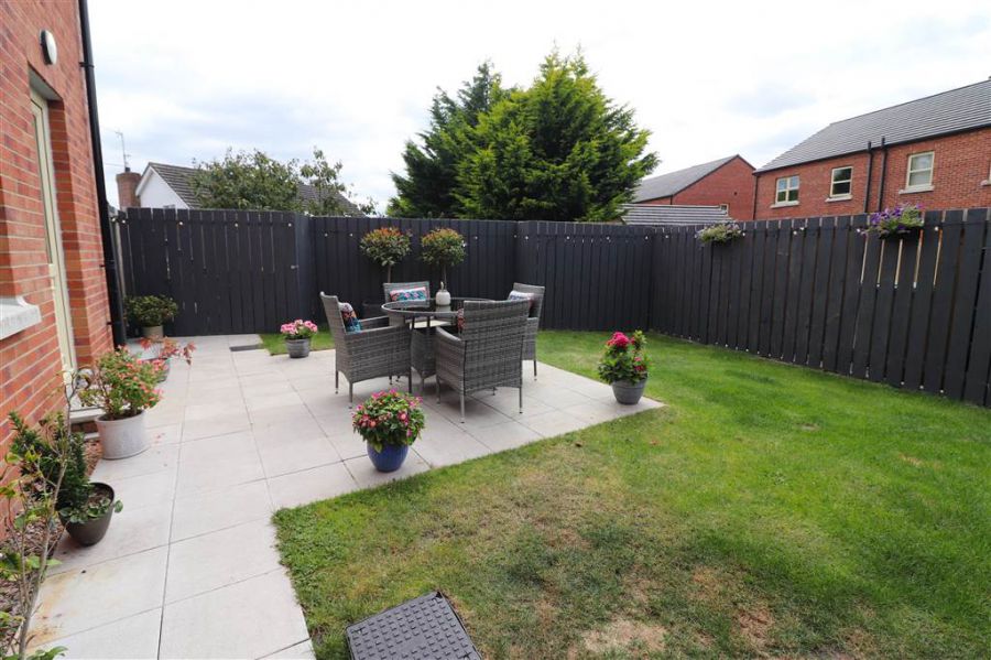 70 Monree Hill