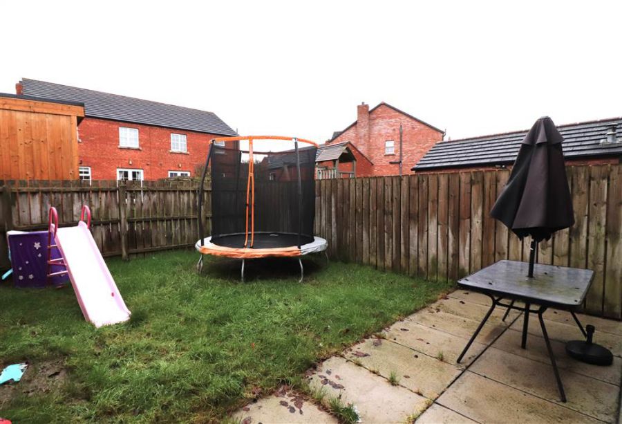 53 Wellington Park Drive