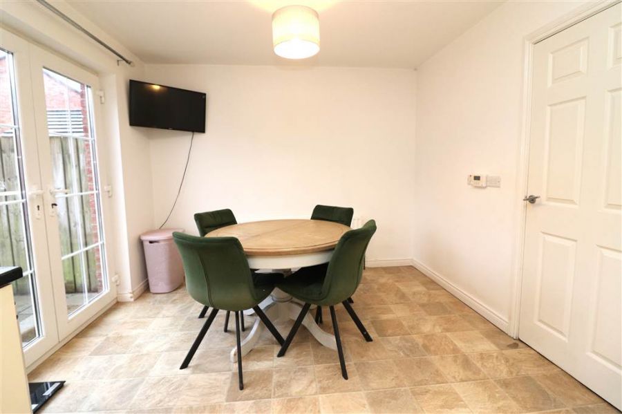 53 Wellington Park Drive