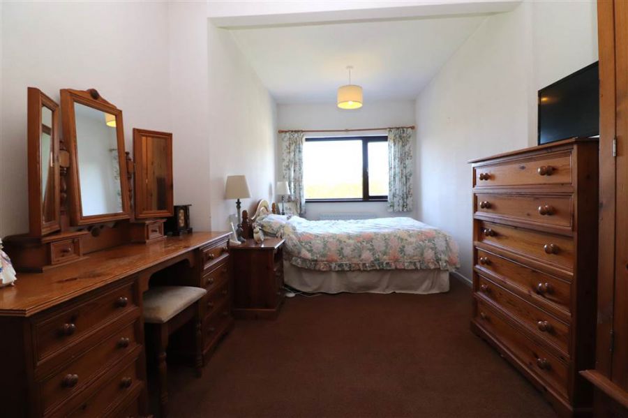 8 Marna Brae Park