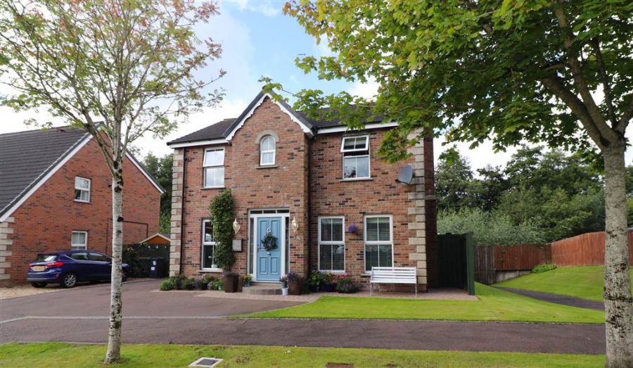 48 Glenbrae