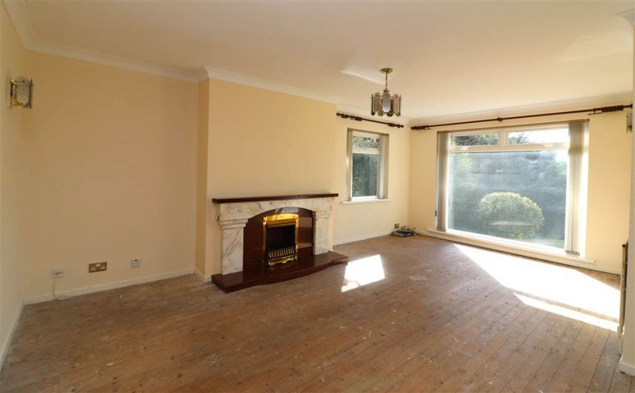15 Saintsbury Avenue