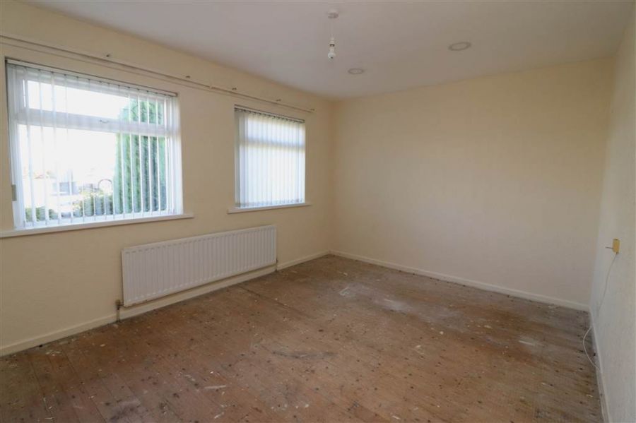 15 Saintsbury Avenue