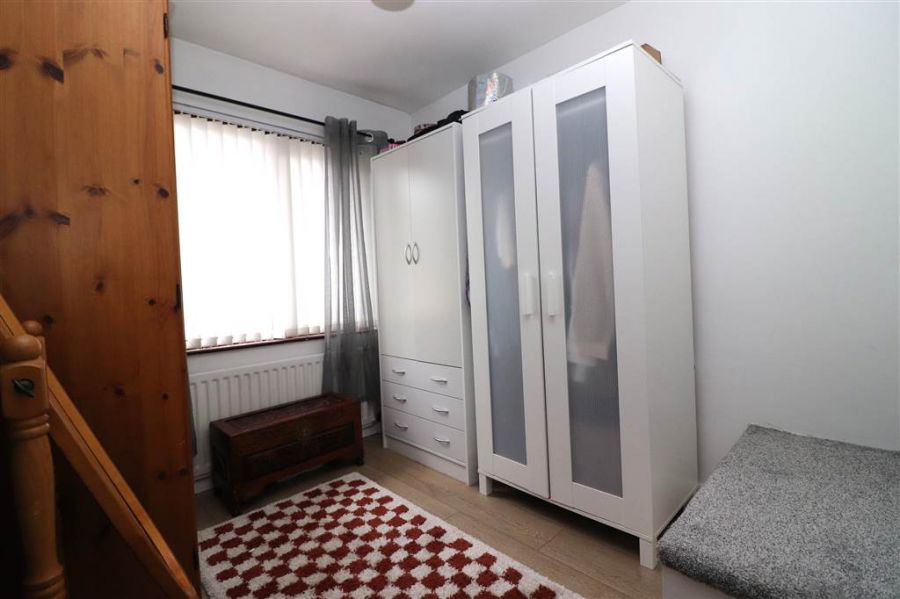 24 Ferndell 24 Ferndell