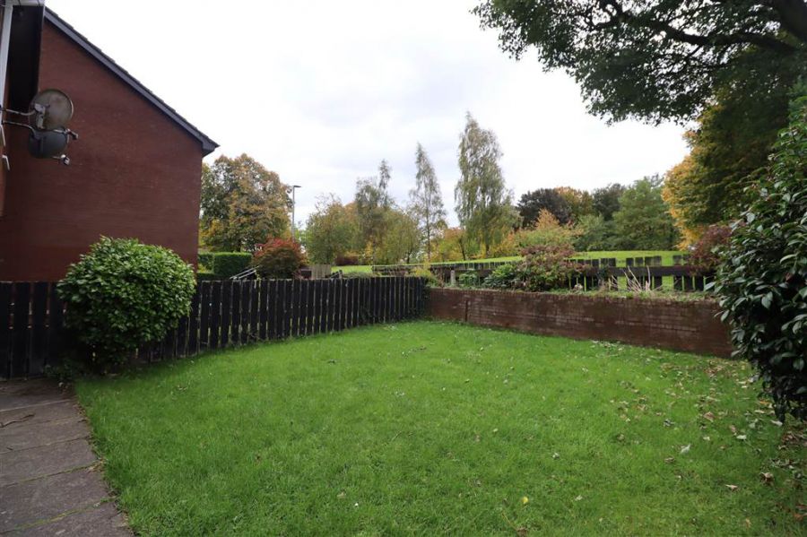 20 Knockburn Drive