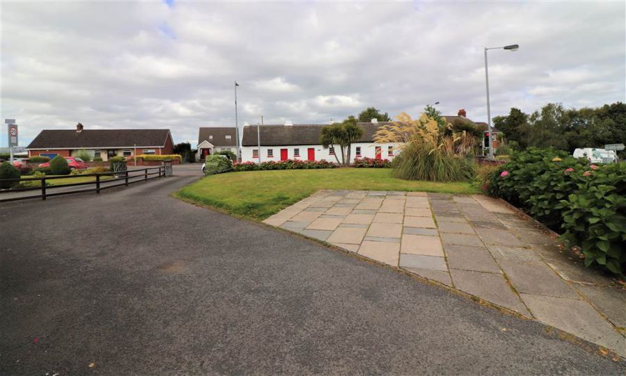 102 Hillhall Road