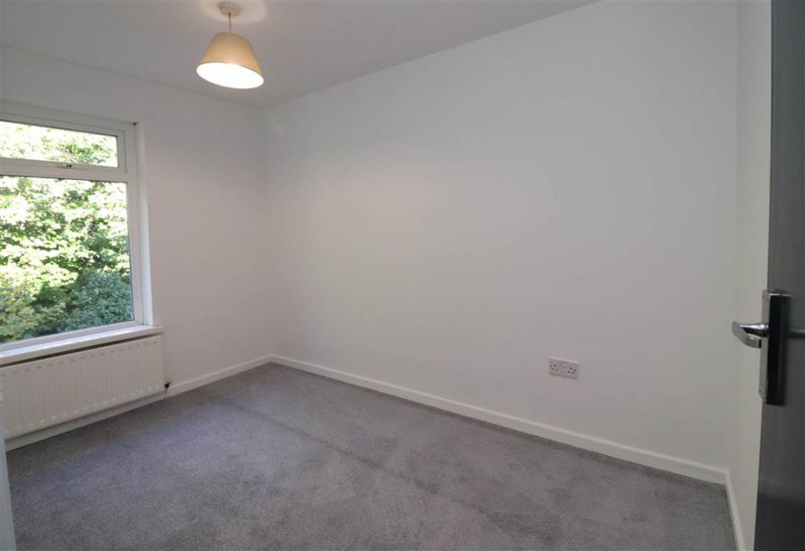 15 River Court
