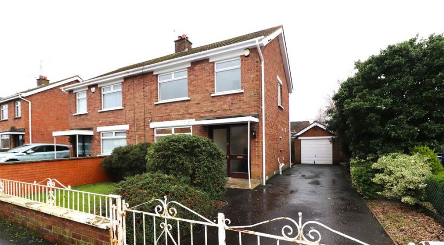 19 Cloverhill Avenue, Saintfield Road, Lisburn, BT27 5HW