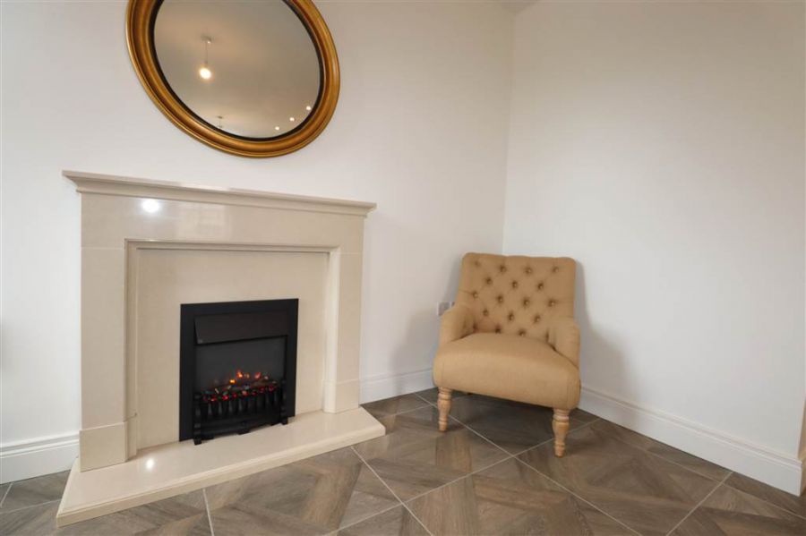 Apartment 3 Charlestown Hall