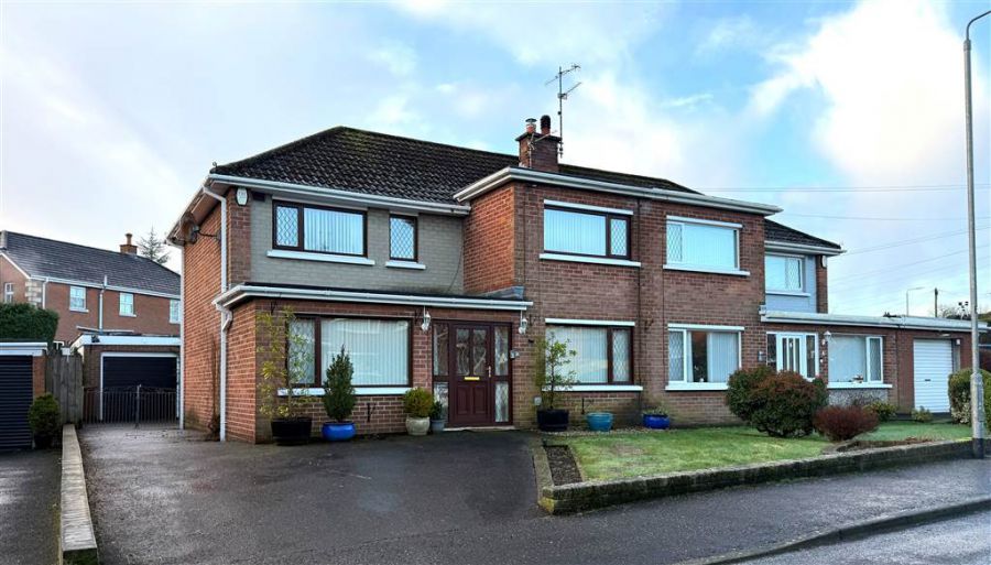 4 Riverside Drive, Harmony Hill, Lisburn, BT27 4HE