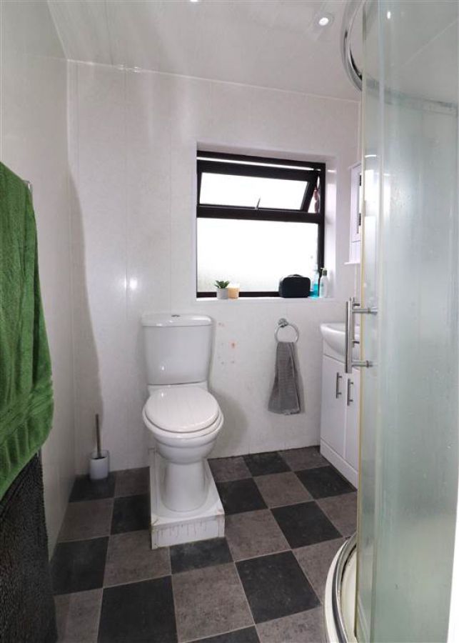 42 Mandeville Avenue