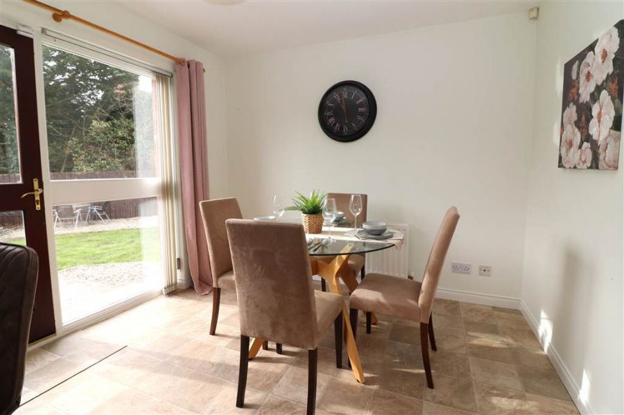 40 Knockdarragh Park