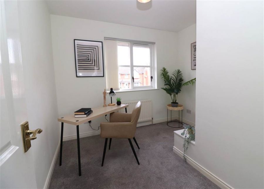 40 Knockdarragh Park