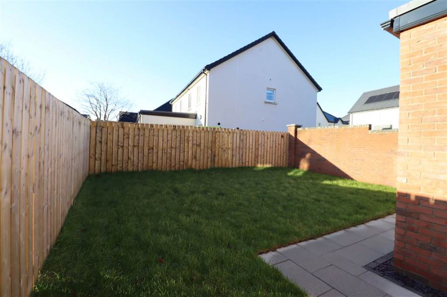 43 Charlestown Hall Lane