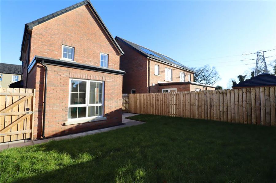 43 Charlestown Hall Lane