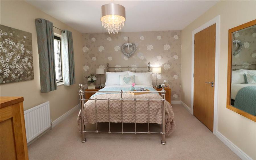 5 Lady Wallace Avenue