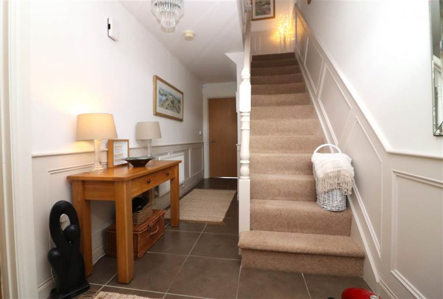 5 Lady Wallace Avenue