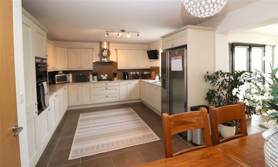 5 Lady Wallace Avenue