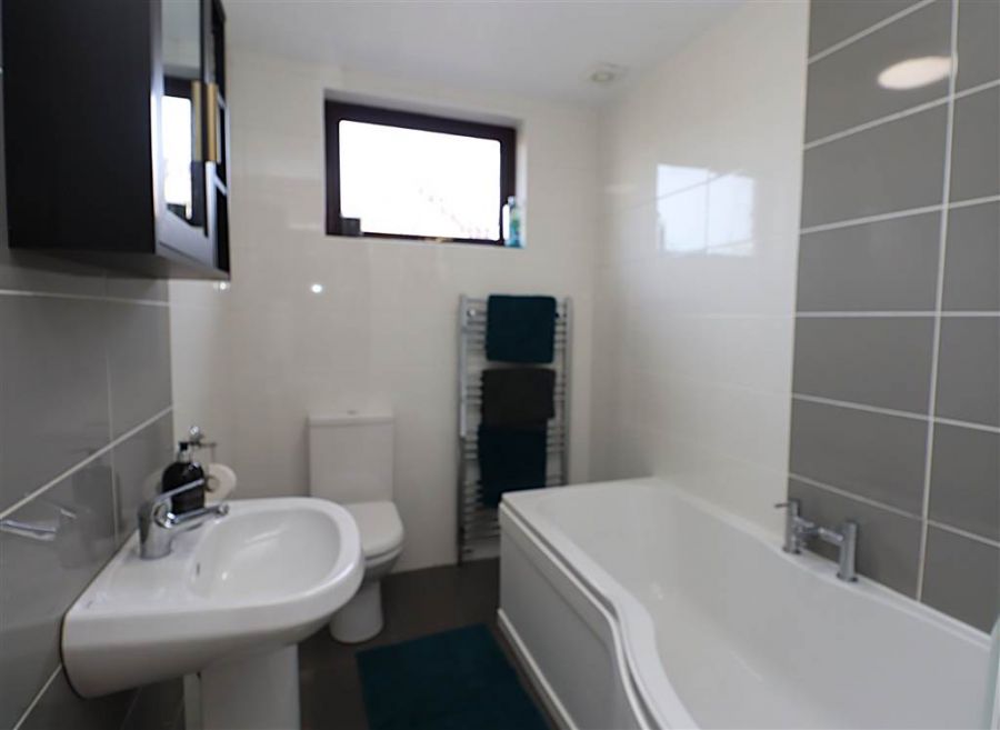 73 Ballynahinch Road