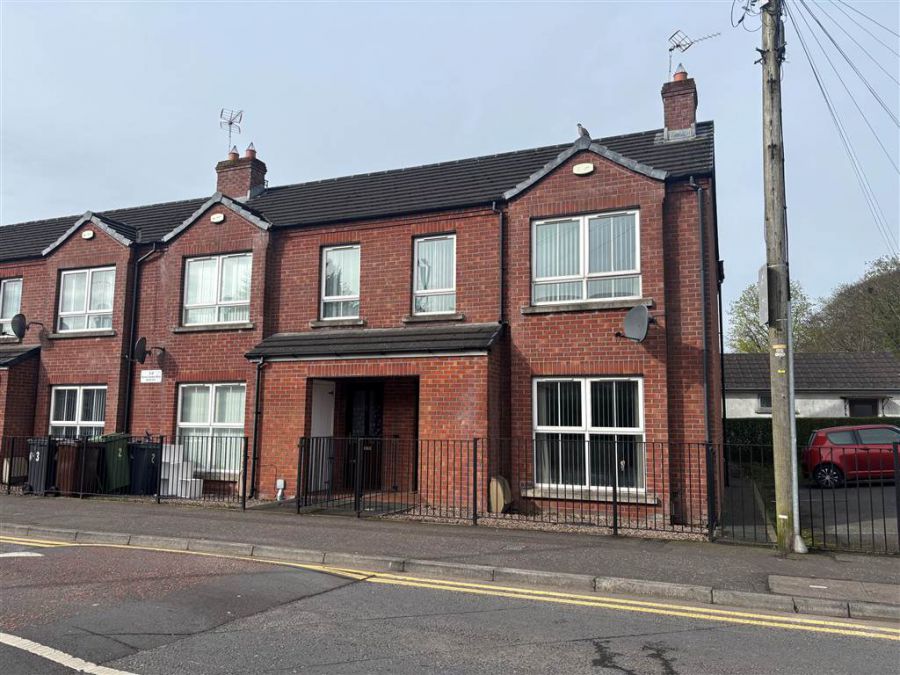 1 Warren Gardens Mews