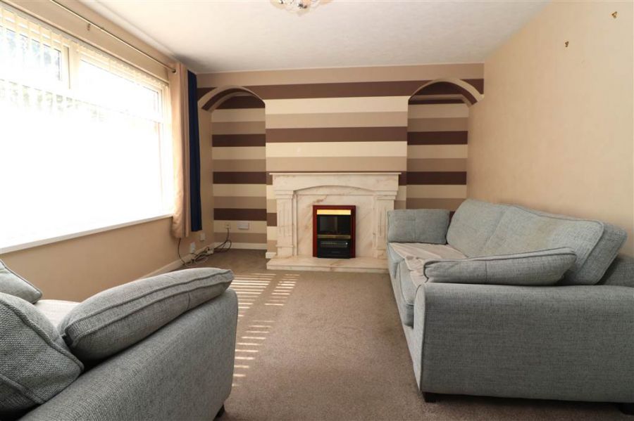 33 Causeway End Park