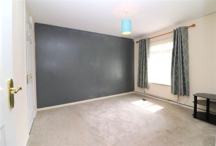 33 Causeway End Park