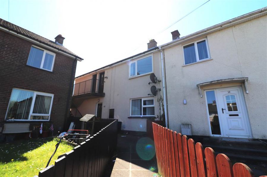48B Willow Gardens, River Road, Dunmurry, BT17 9QJ
