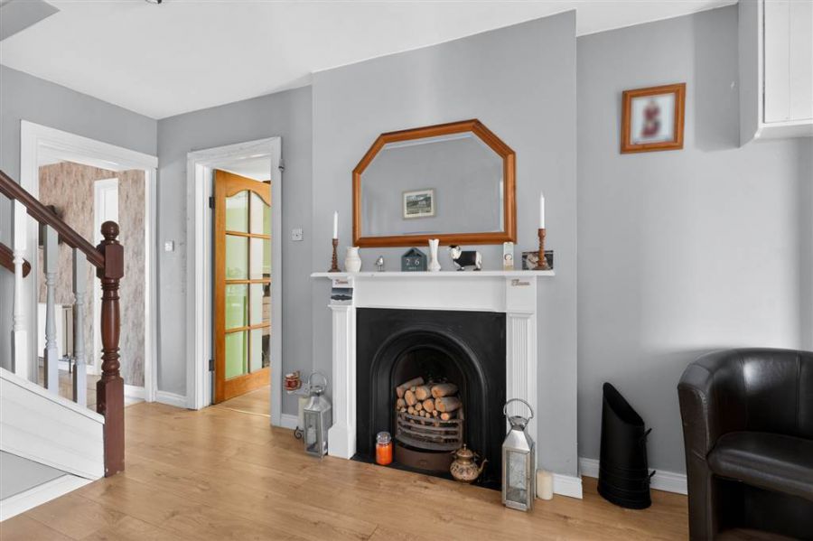 54 Nettlehill Road