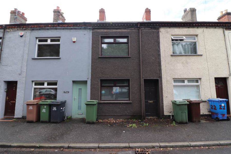 24 Low Road, Lisburn, BT27 4TJ