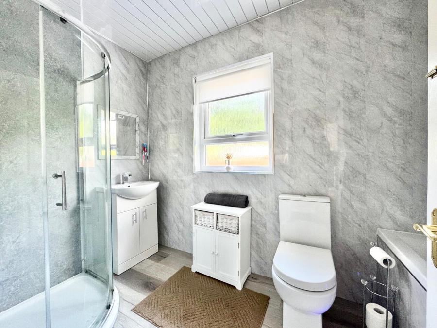 20 Sperrin Close