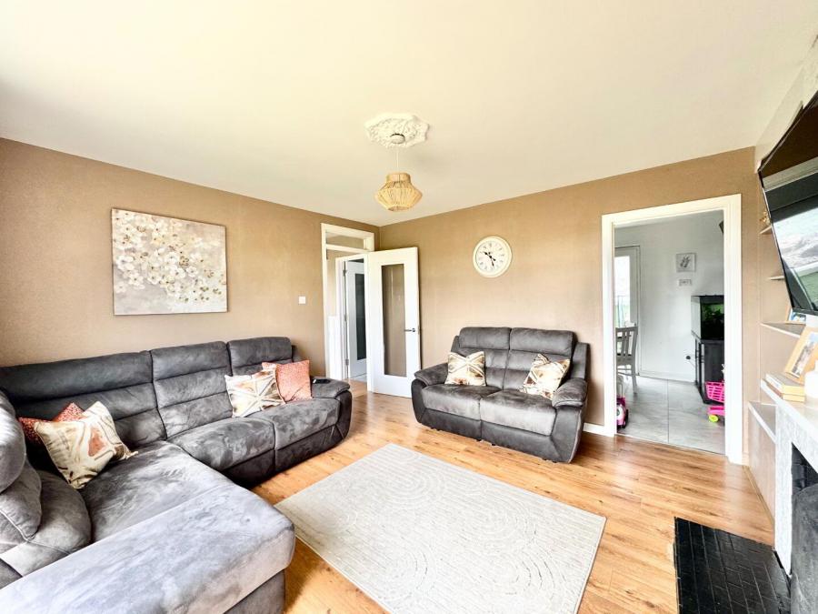 20 Sperrin Close