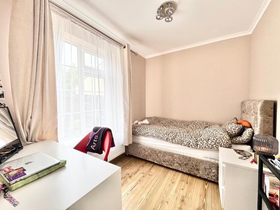 27 Lammy Drive