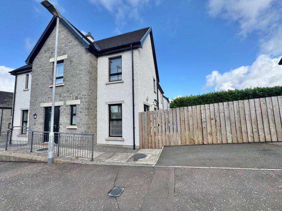 11 Killyclogher Heights