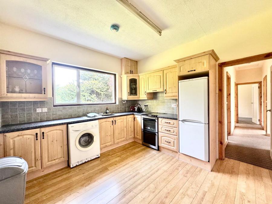 7 Edenvale Park