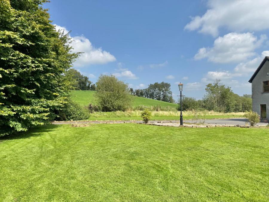 136 Moylagh Road