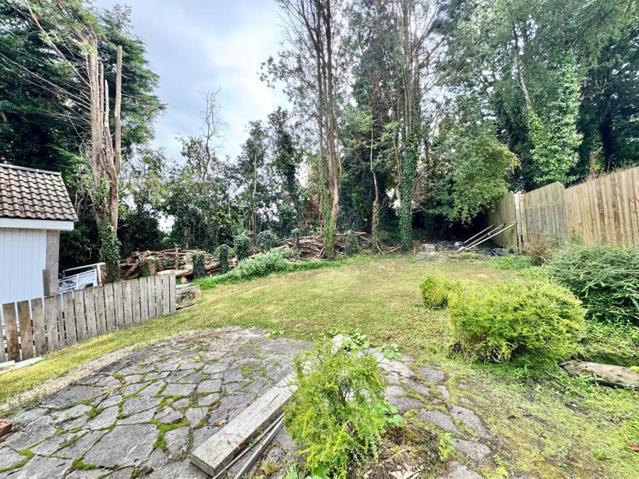 8 Sperrin Close