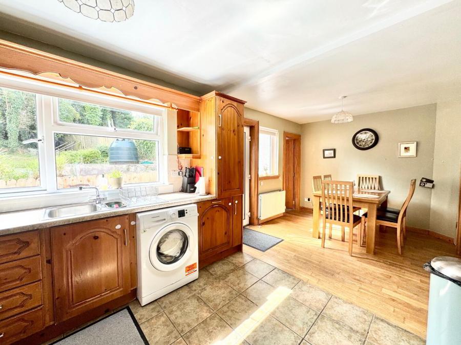 8 Sperrin Close