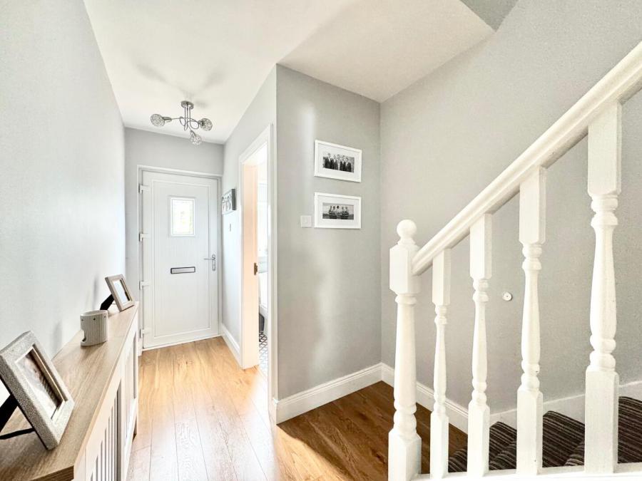 21 Glenside