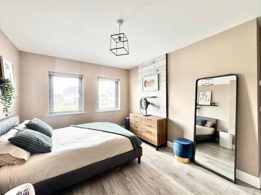 28 Highfield Drive