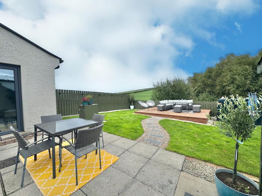28 Highfield Drive