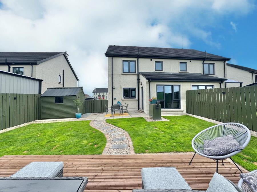 28 Highfield Drive