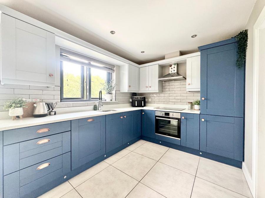 28 Highfield Drive
