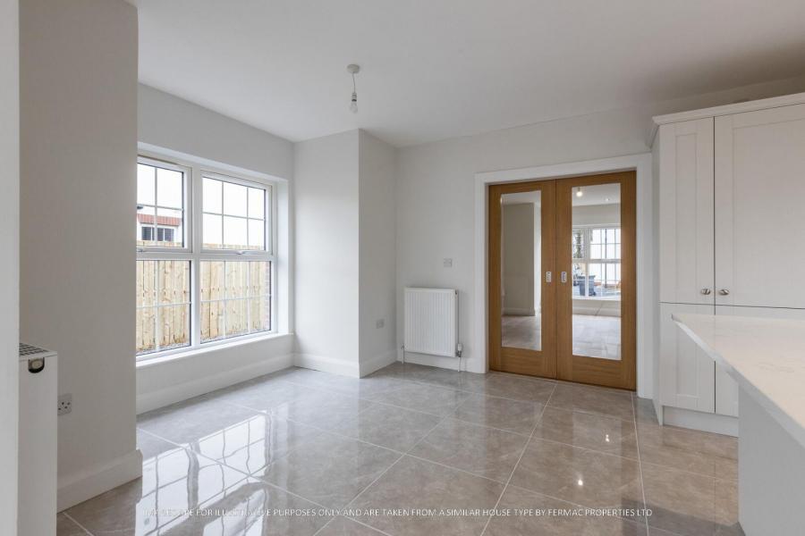 100, (With Sunroom), Camowen